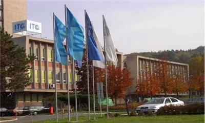 Η τελική απόφαση στην Επιτροπή Διεθνούς Εμπορίου των Ηνωμένων Πολιτειών εγκρί...